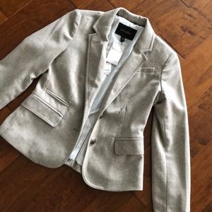 Banana Republic NWT Blazer size 0P Beige